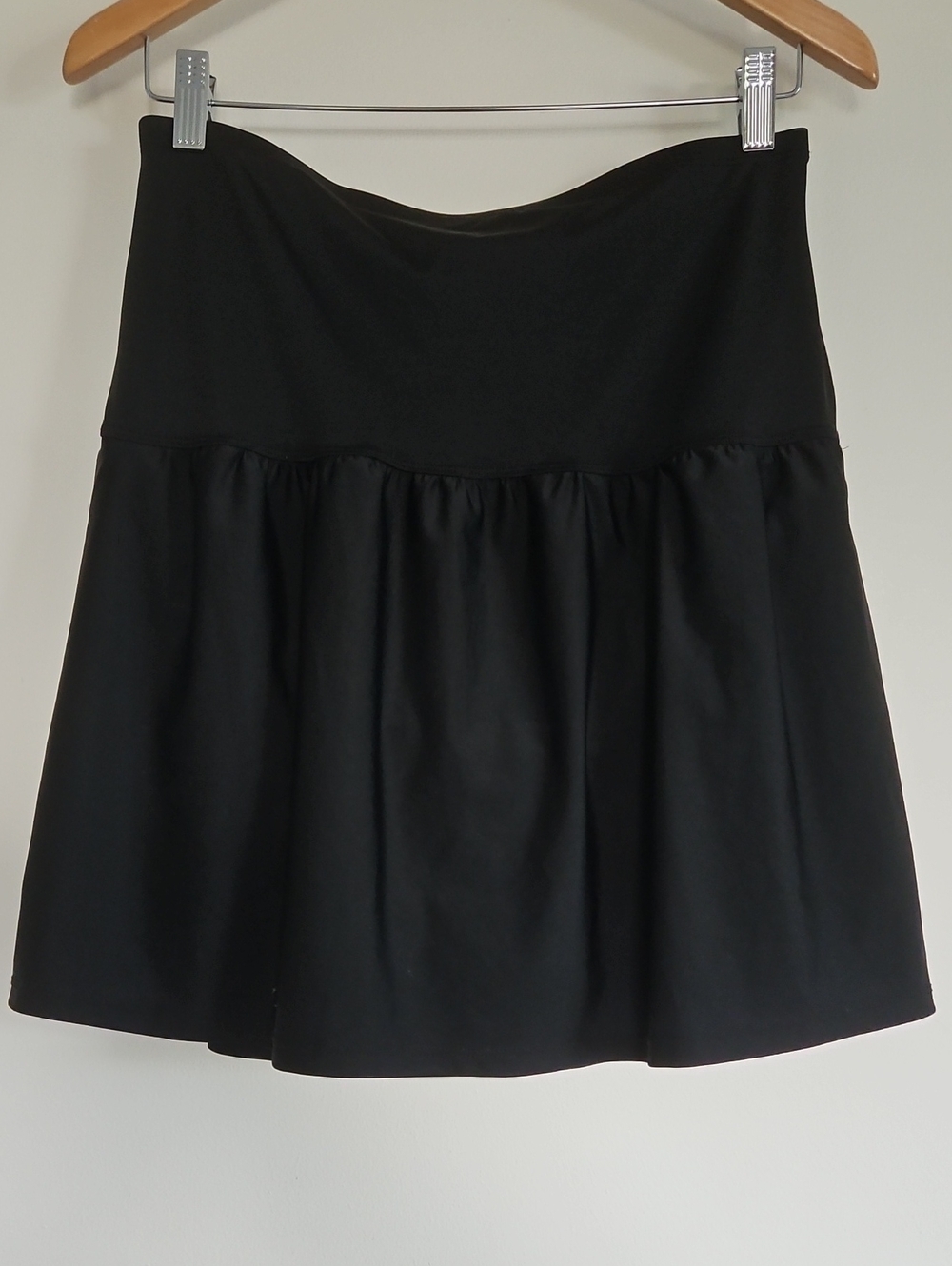 Island Escape Swim Skirt Size 16